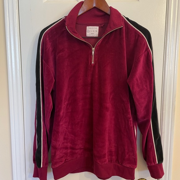 Urban Outfitters Velour half zip top - Picture 1 of 3